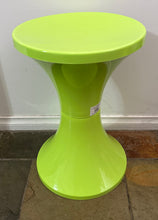 Load image into Gallery viewer, Arcade Retro Stools